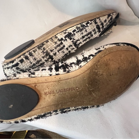 Karl Lagerfeld Elegant Black and White Tweed Flats with Pearl Detail - Picture 7 of 7